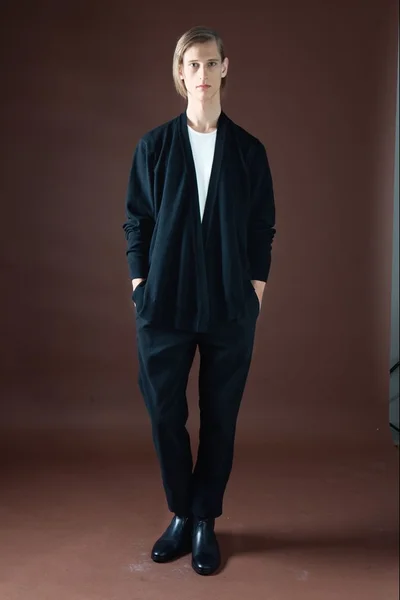 Look 3